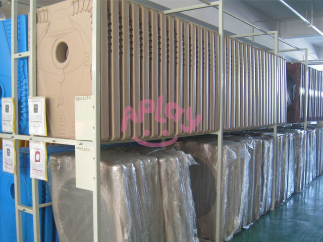 Plastic Warehouse