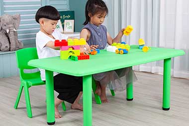 Table & Chair