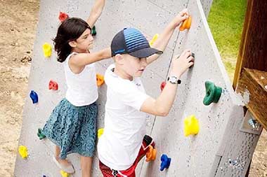 Climbing holds